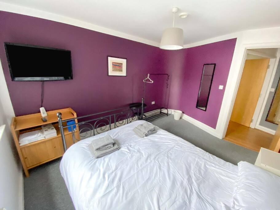 Liverpool One Beautifully Presented 2 Bedroom Apartment Bagian luar foto