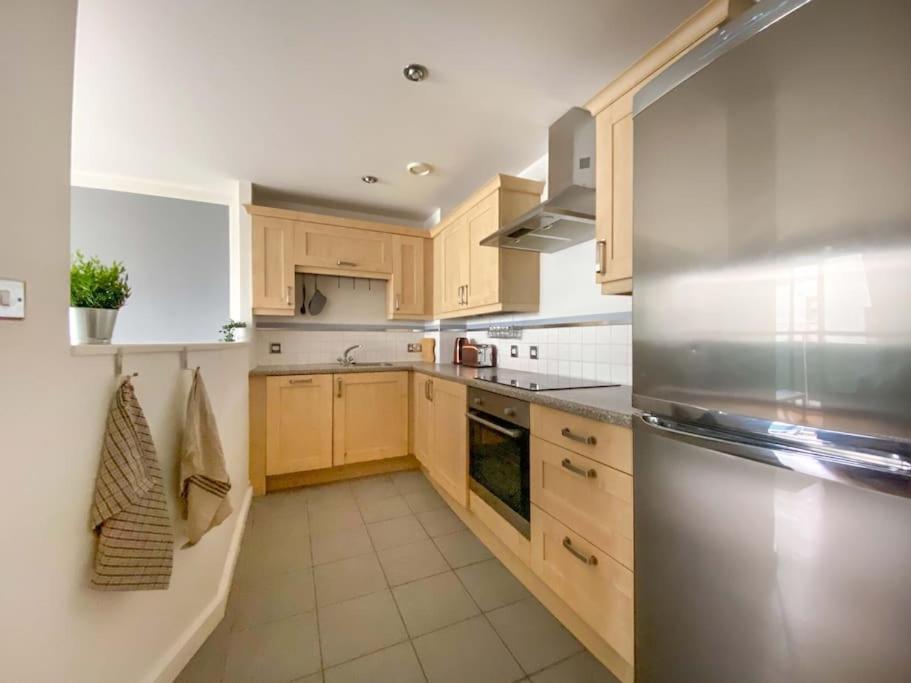 Liverpool One Beautifully Presented 2 Bedroom Apartment Bagian luar foto